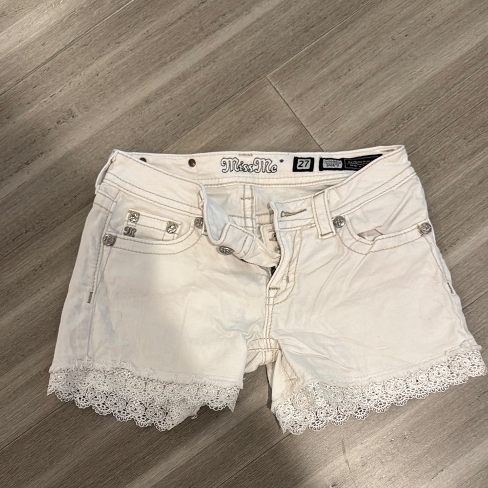 Miss Me White Lace Trim Women's Shorts